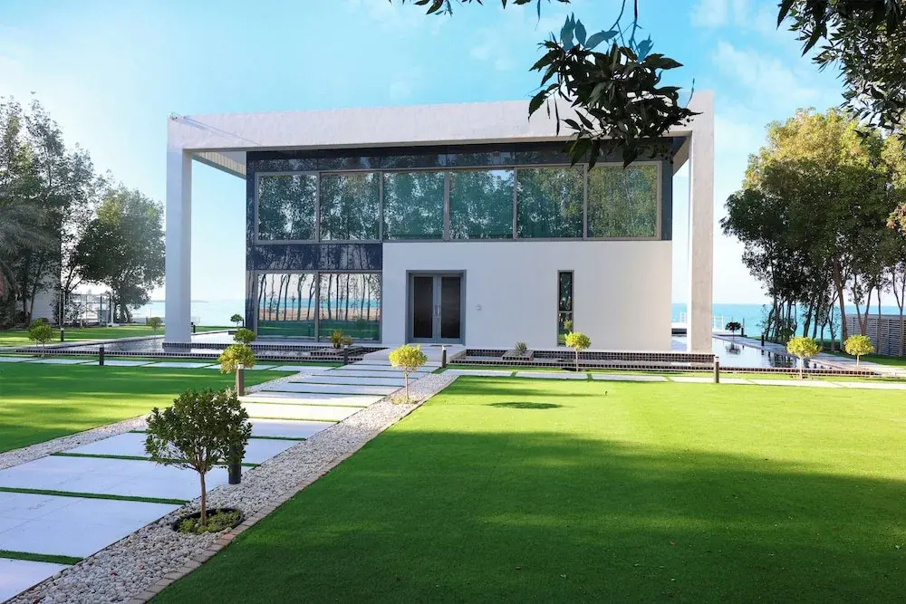 Overwater Luxury Retreat - Nurai Island