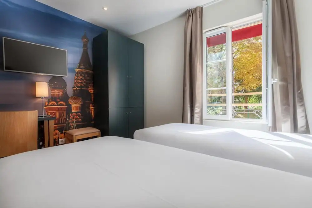 Standard Double room (twin beds)