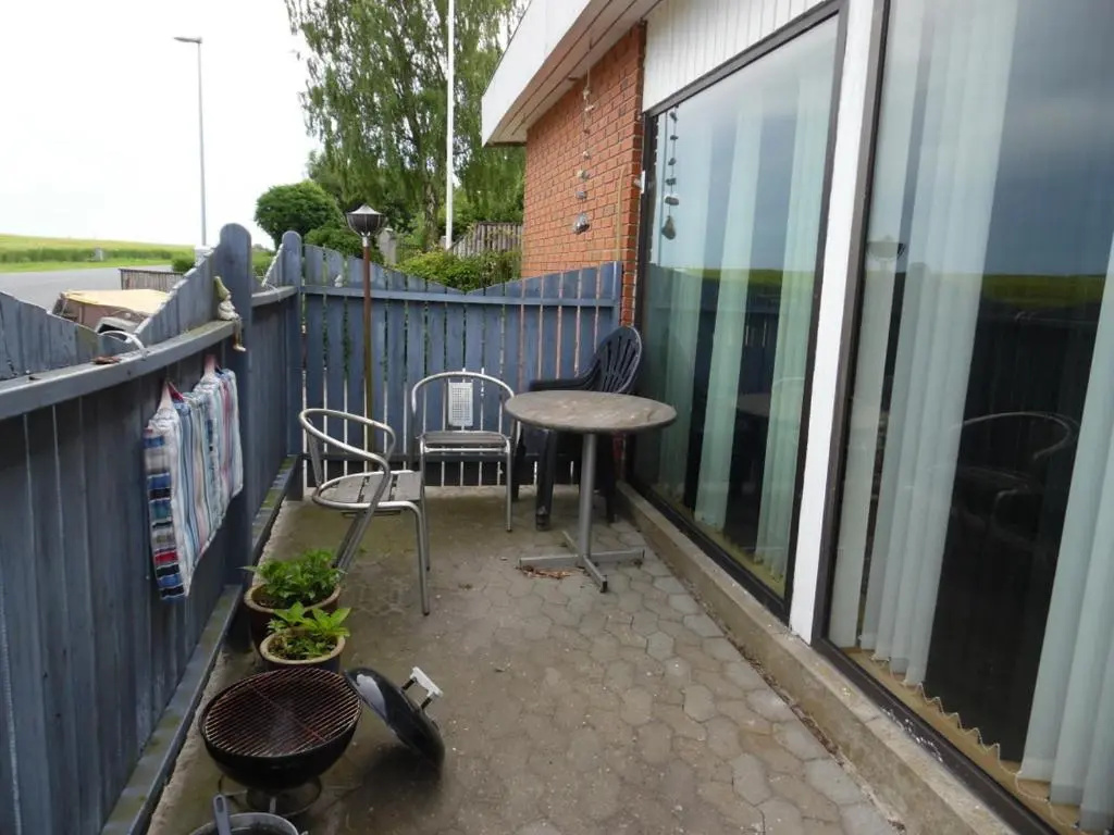 Balcony & Terrace