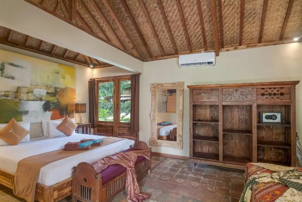 Deluxe Double room (full double bed)