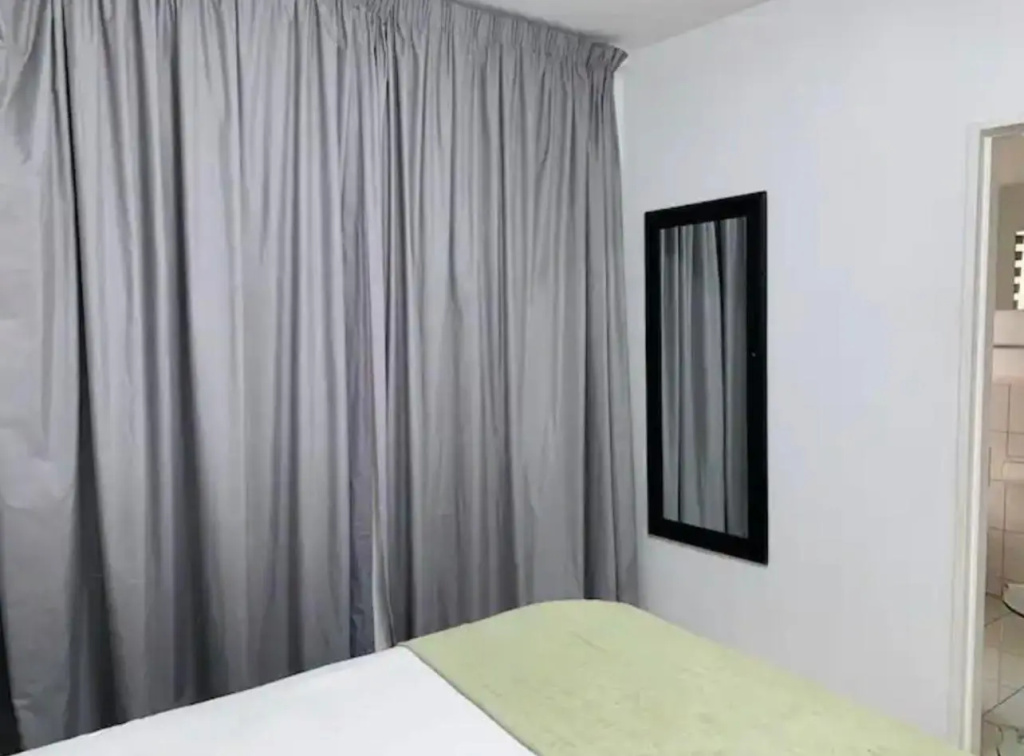 Lillys Quarter 1 - Newly Renovated!