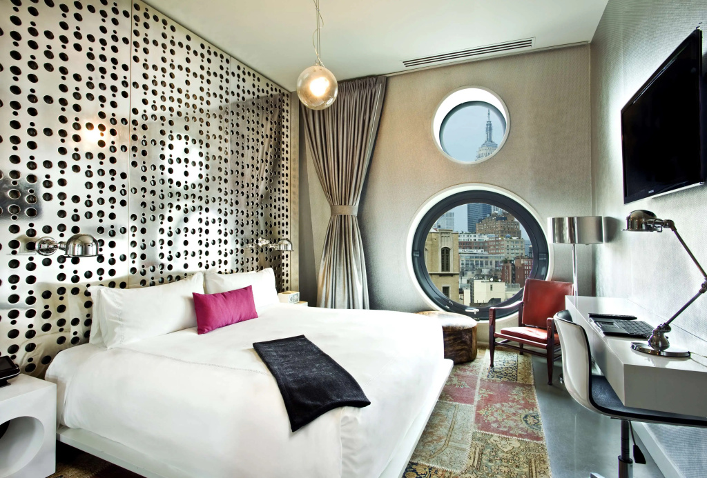 Bronze Double room, bed type is subject to availability, full double bed room photo 1