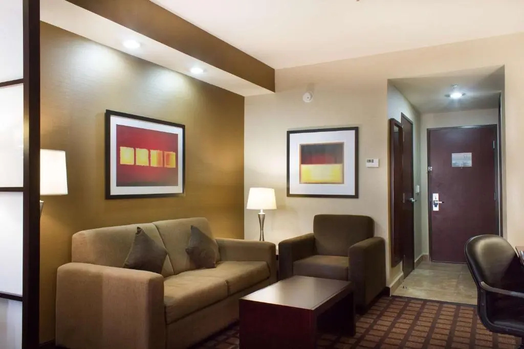 Best Western Premier Monterrey Aeropuerto - Chambres