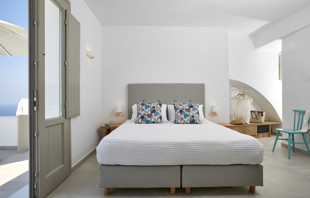Aperanto Suites — 2