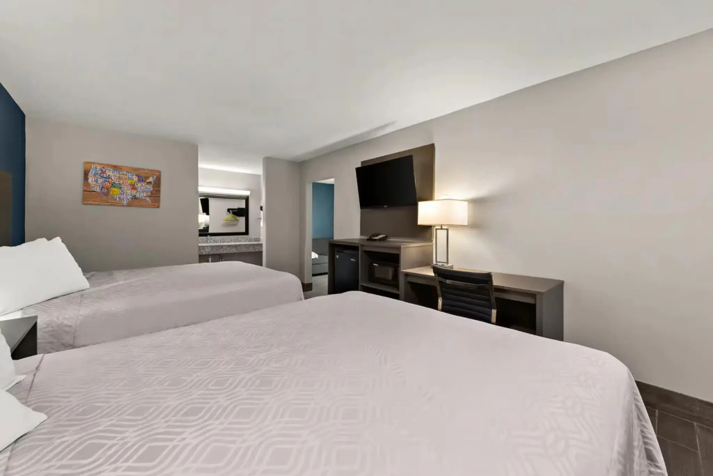 Econo Lodge Inn & Suites Laredo - Nuevo Laredo — 4