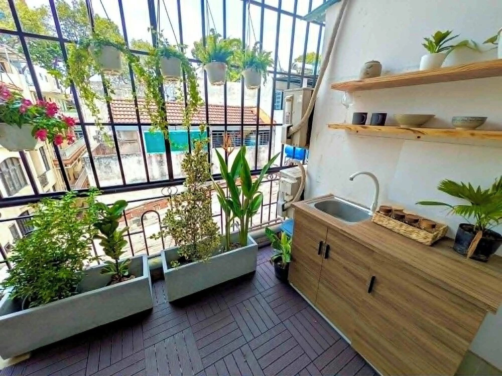 Sonic House