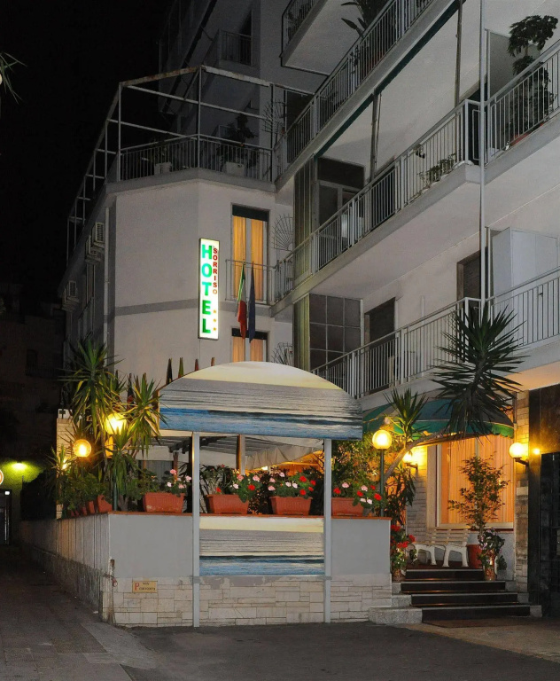 Hotel photo 13