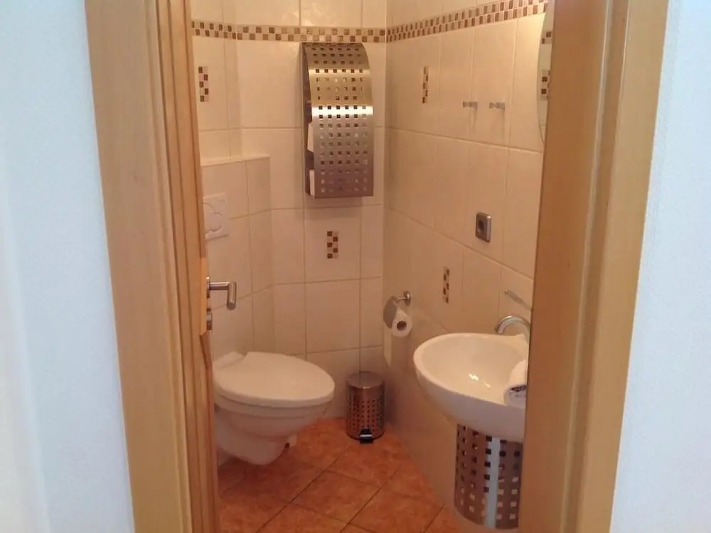Haus Kollwitzweg - Ferienwohnungen - Chambres