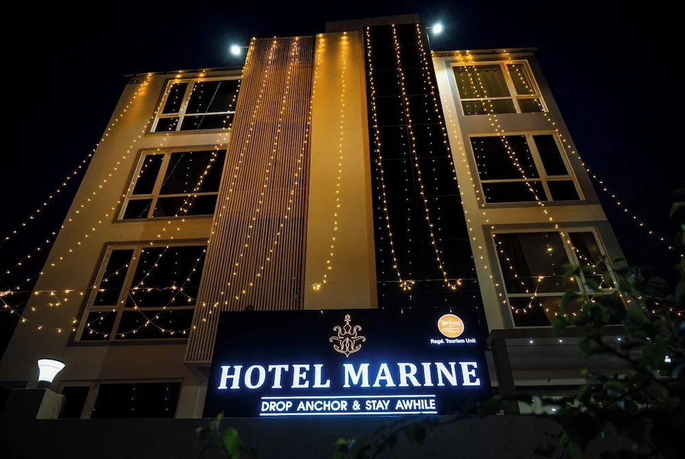 Hotel Marine