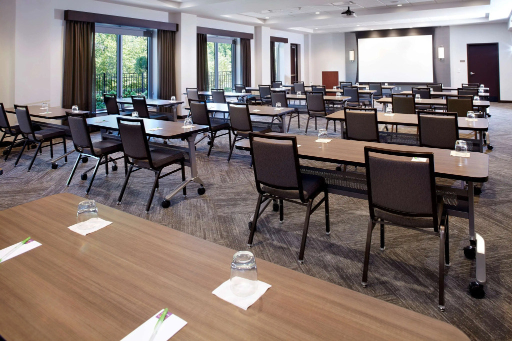 Hyatt Place Cleveland/Lyndhurst/Legacy Village - Général