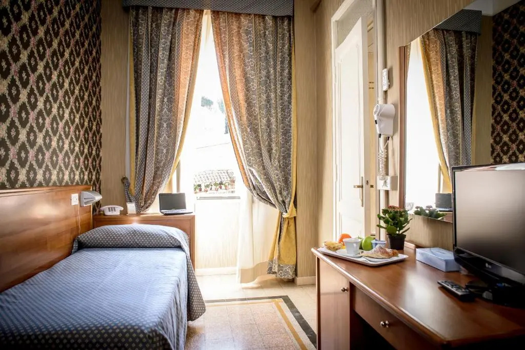 Hotel Emmaus - Chambres