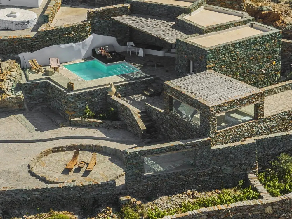 Makarias Traditional Luxury Villas