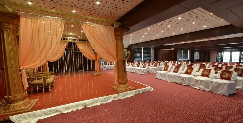 Hotel photo 12