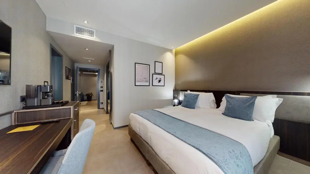 Hotel photo 11