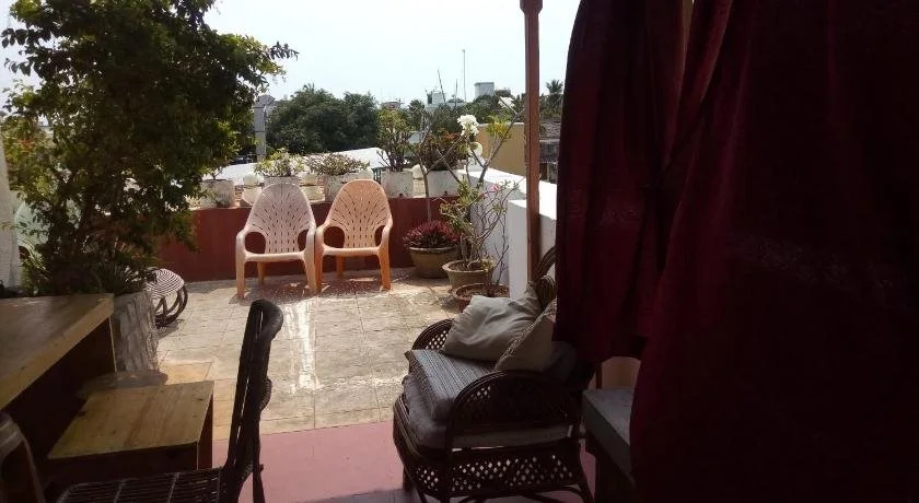 Nila Home Stay cv