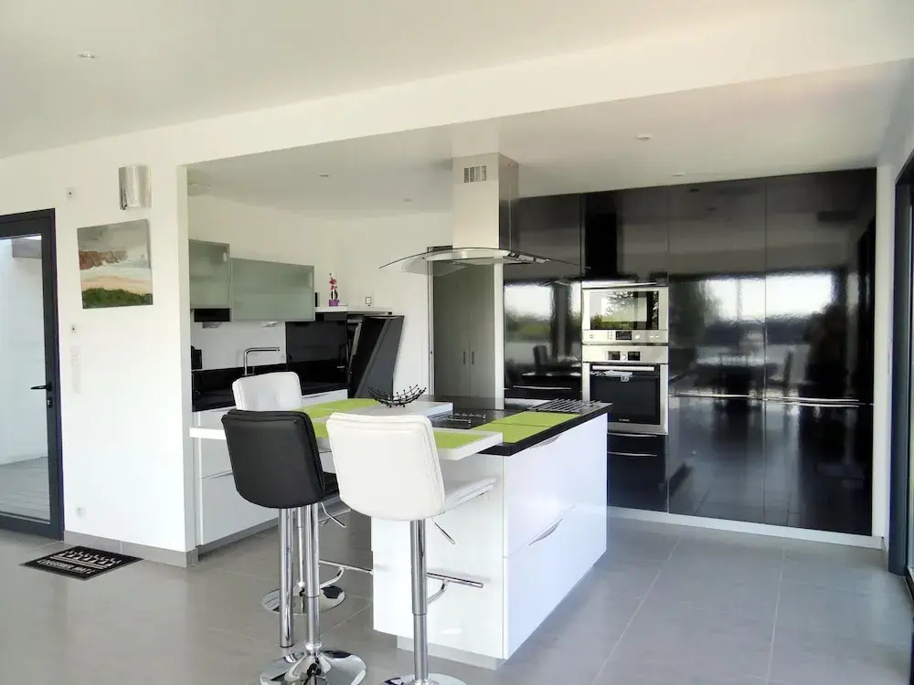 Voir la photo 2 — Holiday Home With sea Views, St. Nic