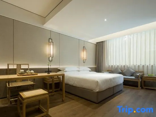 Standard Double room with garden view (full double bed)