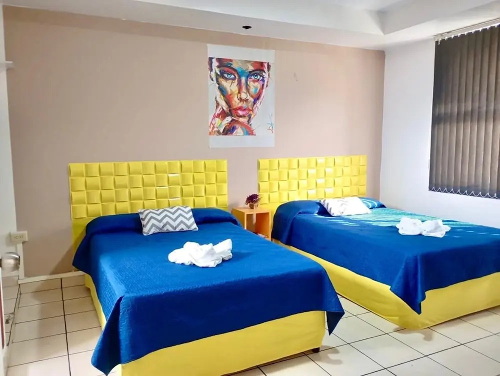 7hotel — 4