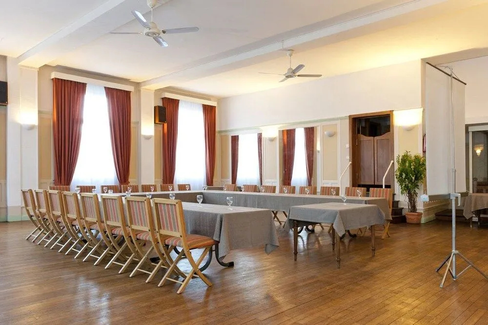 Hôtel restaurant Le Cheval Rouge - Général