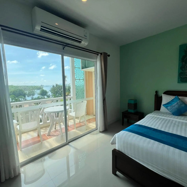 Hotel photo 32