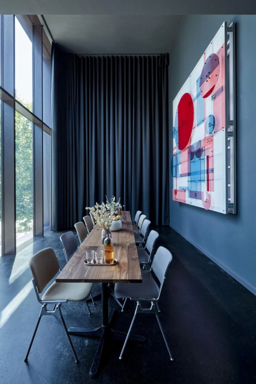 Lindley Lindenberg picture