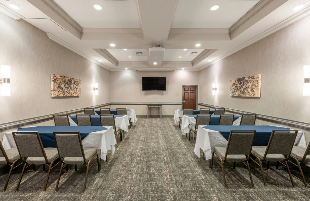 Holiday Inn Hotel & Suites Orange Park by IHG - Général