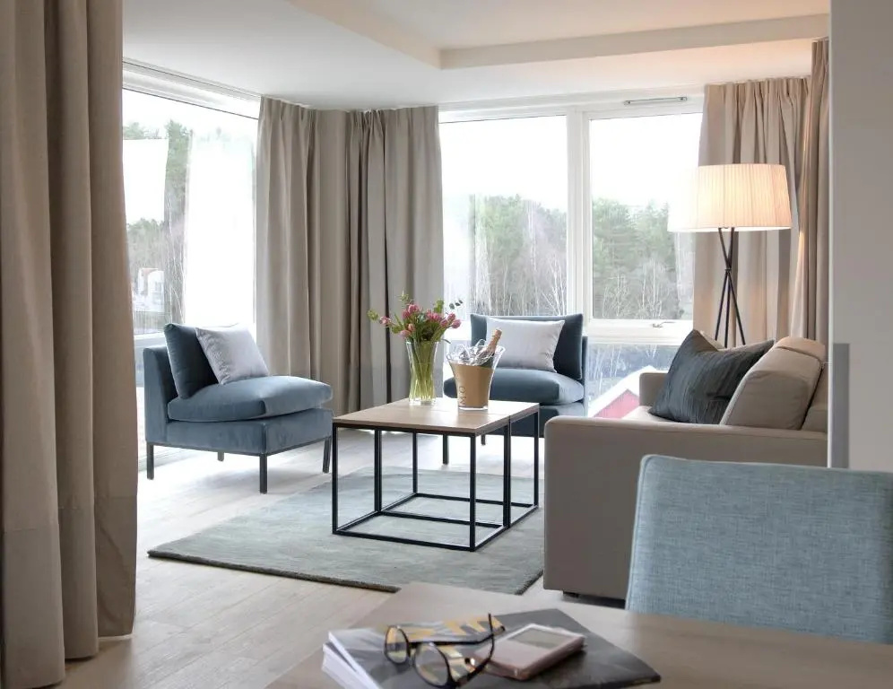 1 Bedroom Suite with sea view
