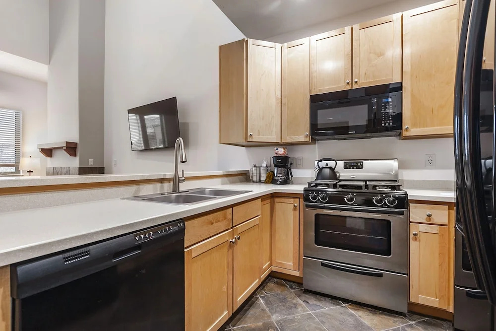 Crestview Condominiums by All Seasons Resort Lodging - Chambres