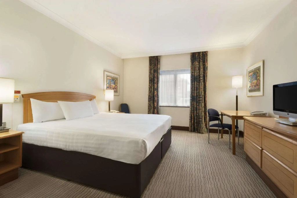 Standard Double room (full double bed)
