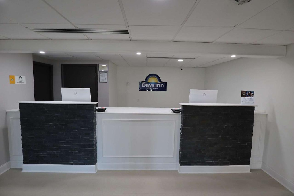 Days Inn by Wyndham Mandan Bismarck Area