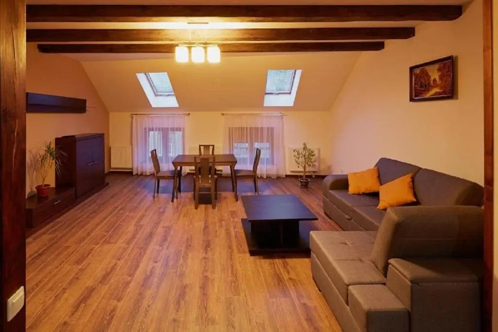 Aparthotel na Mytniy - Chambres