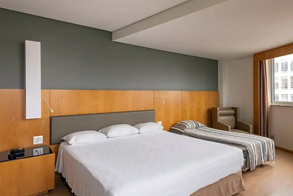 Double Junior Suite (full double bed)