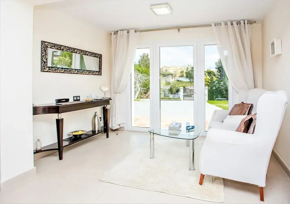 Deluxe Cottage