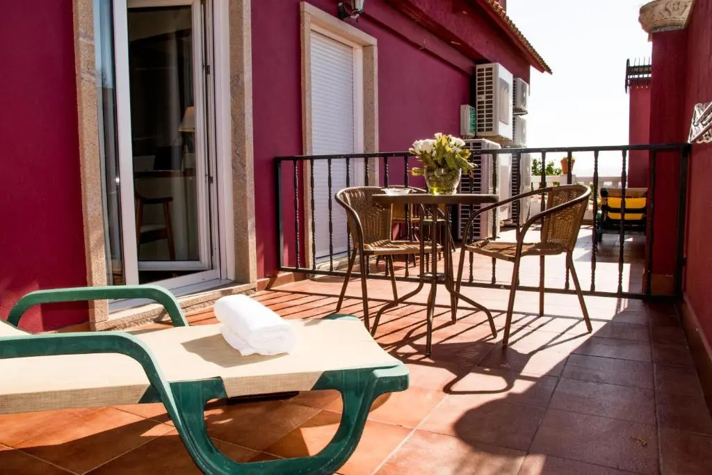 Balcony & Terrace