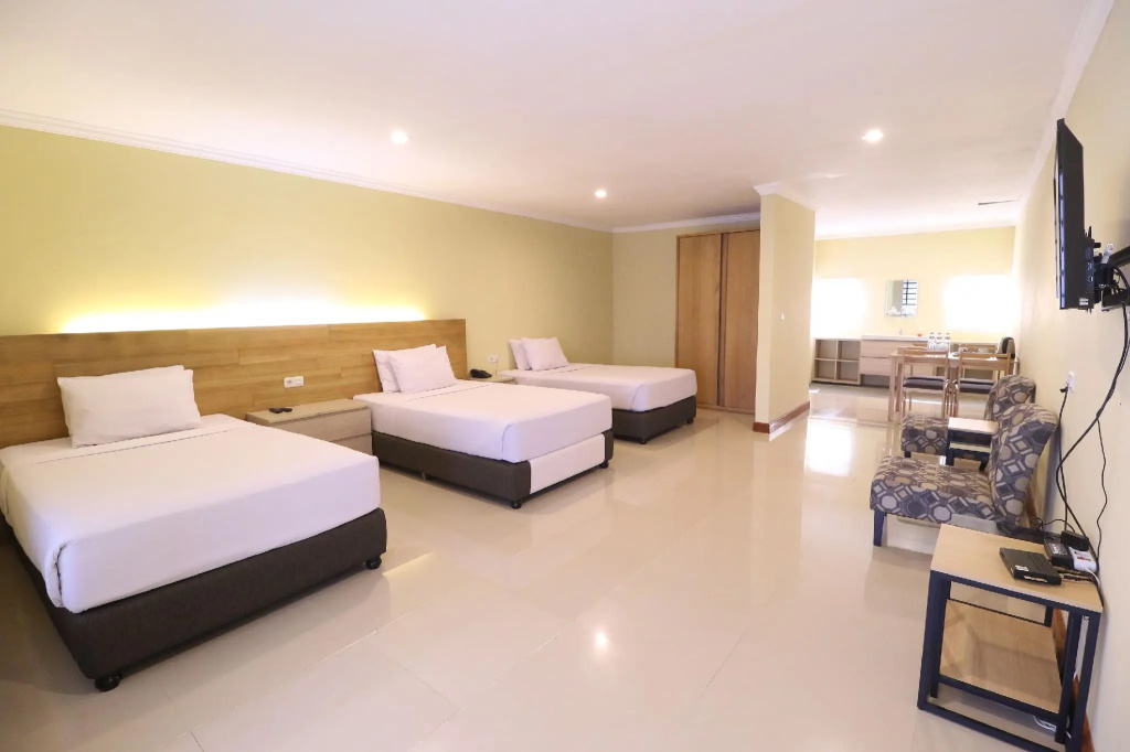 Triple Suite