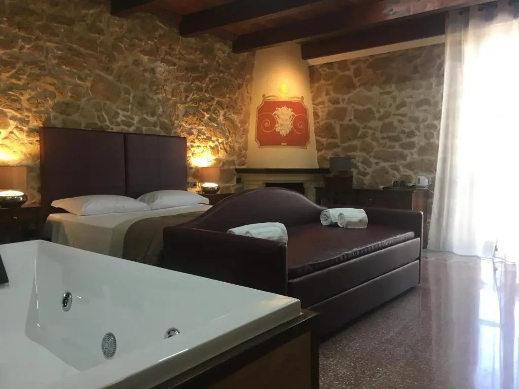 Prestige Suite