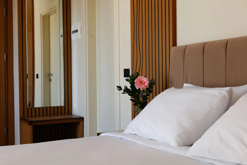 Valza Boutique Hotel — 6