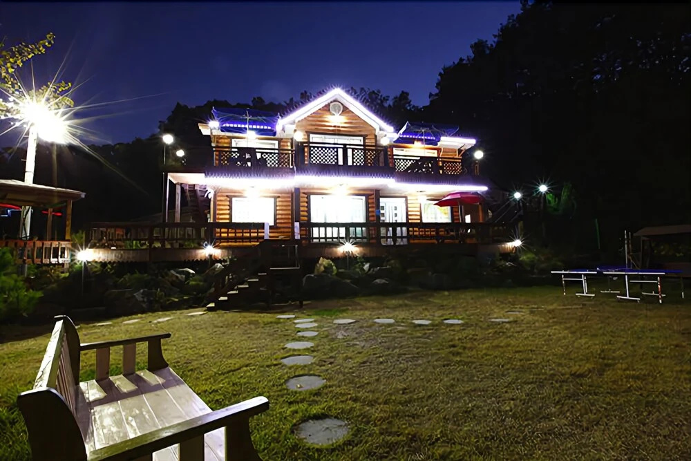 Gongju Cozy Theme Pension