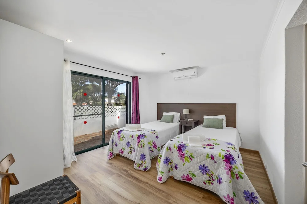Joliet in Vilamoura With 4 Bedrooms and 3 5 Bathrooms