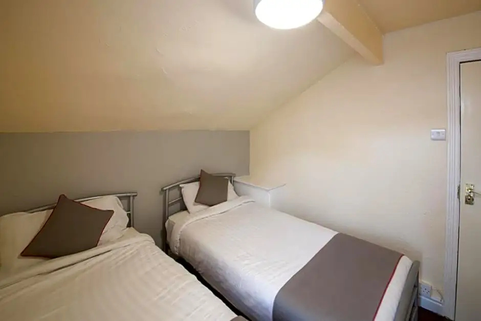 The Hollingdales Hotel - Chambres