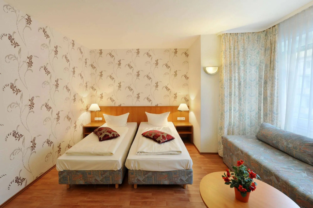 Отель Fair Hotel Villa Diana Westend в Франкфурт-на-Майне