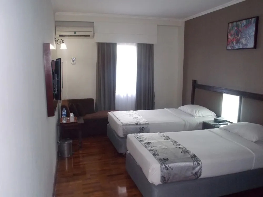 Hotel Mega Proklamasi - Chambres