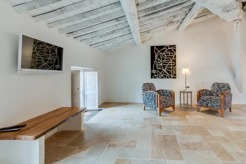 La Maison De La Place - Lourmarin