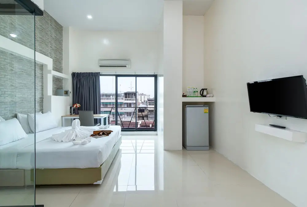 Deluxe room with balcony
