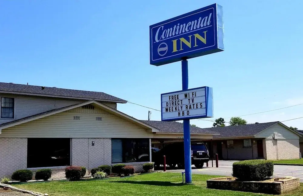Continental Inn & Suites Conway