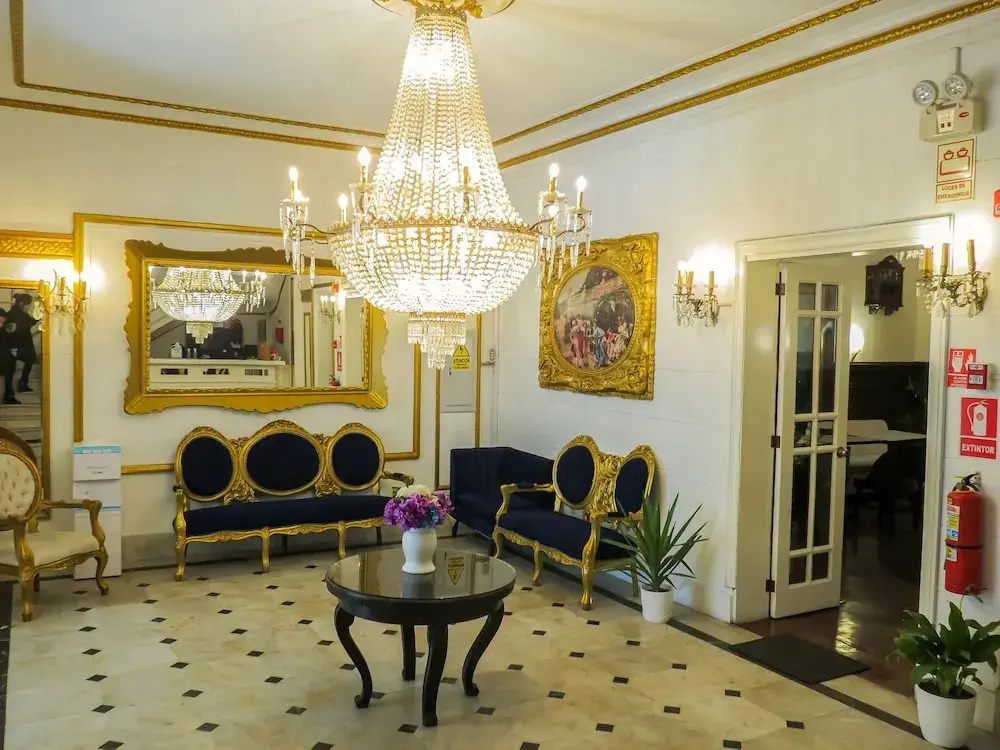 Hotel photo 2