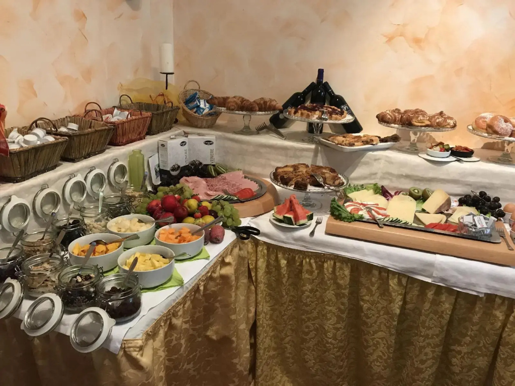 Hotel photo 10