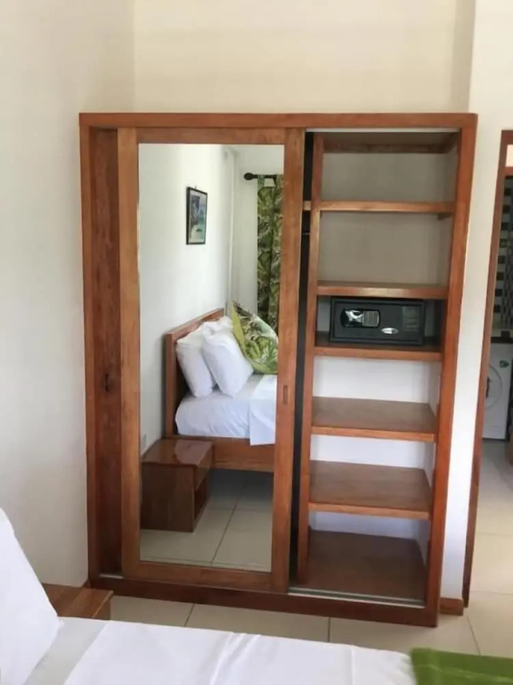 Creole Breeze Self Catering Apartments — фото