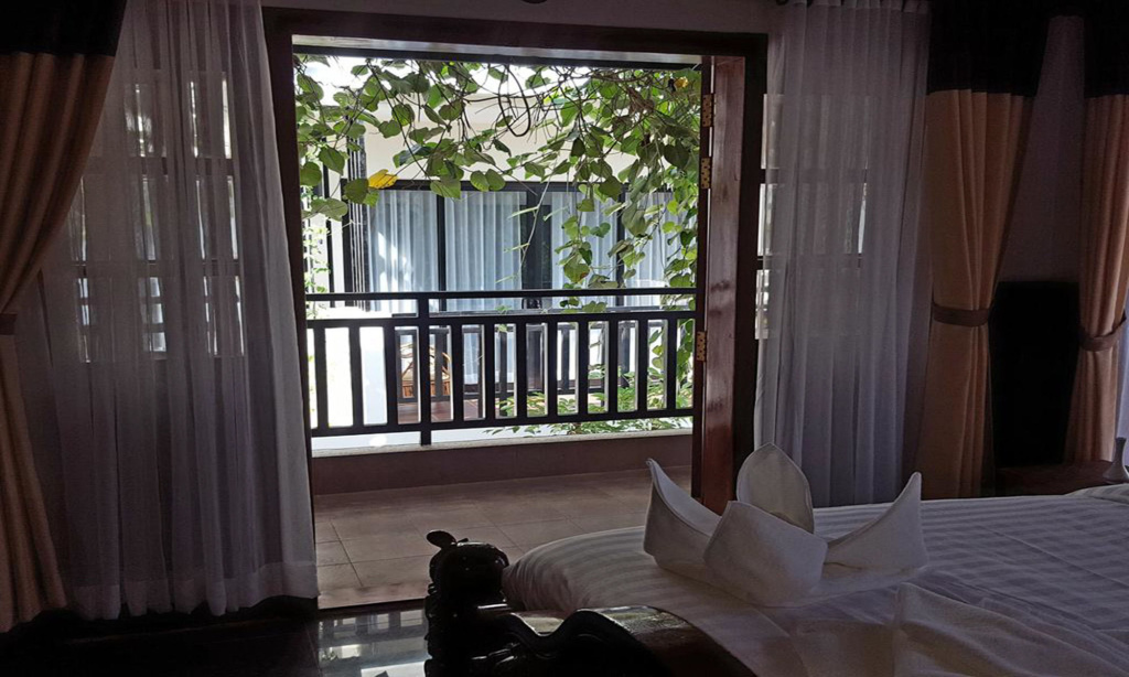 Balcony & Terrace