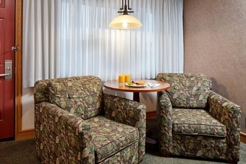 Cavalier Oceanfront Resort - Chambres